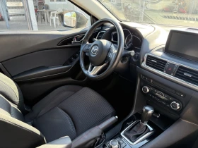 Mazda 3 2.2D-автоматик, снимка 12