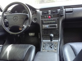 Mercedes-Benz E 200 Avantage, снимка 13