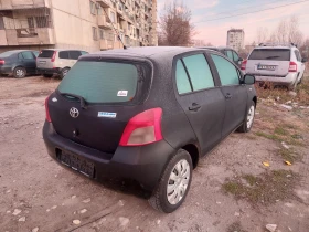 Toyota Yaris 1.0 бензин  - [11] 