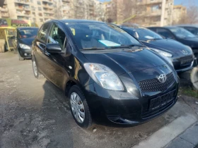 Toyota Yaris 1.0 бензин  - [3] 