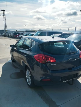 Kia Ceed 1.6 CRDI 128к.с., EURO 5, АВТОПИЛОТ, ПАРКТРОНИК  | Auto.bg — изображение 3