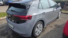 VW ID.3 Pro Performance, снимка 3 - Автомобили и джипове - 53694954