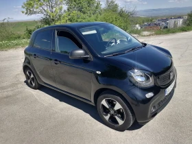 ����� �� �������� �� Smart Forfour ELECTRIC Car - Mercedes Benz EQ