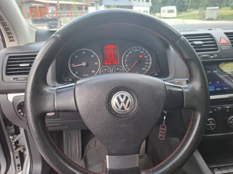 VW Golf 1.9 TDI GOAL ПРОДАДЕН!!!, снимка 6 - Автомобили и джипове - 47137930