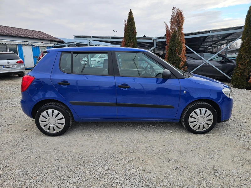 Skoda Fabia 1.2 КЛИМАТИК РЕАЛНИ КИЛОМЕТРИ, снимка 6 - Автомобили и джипове - 48724214