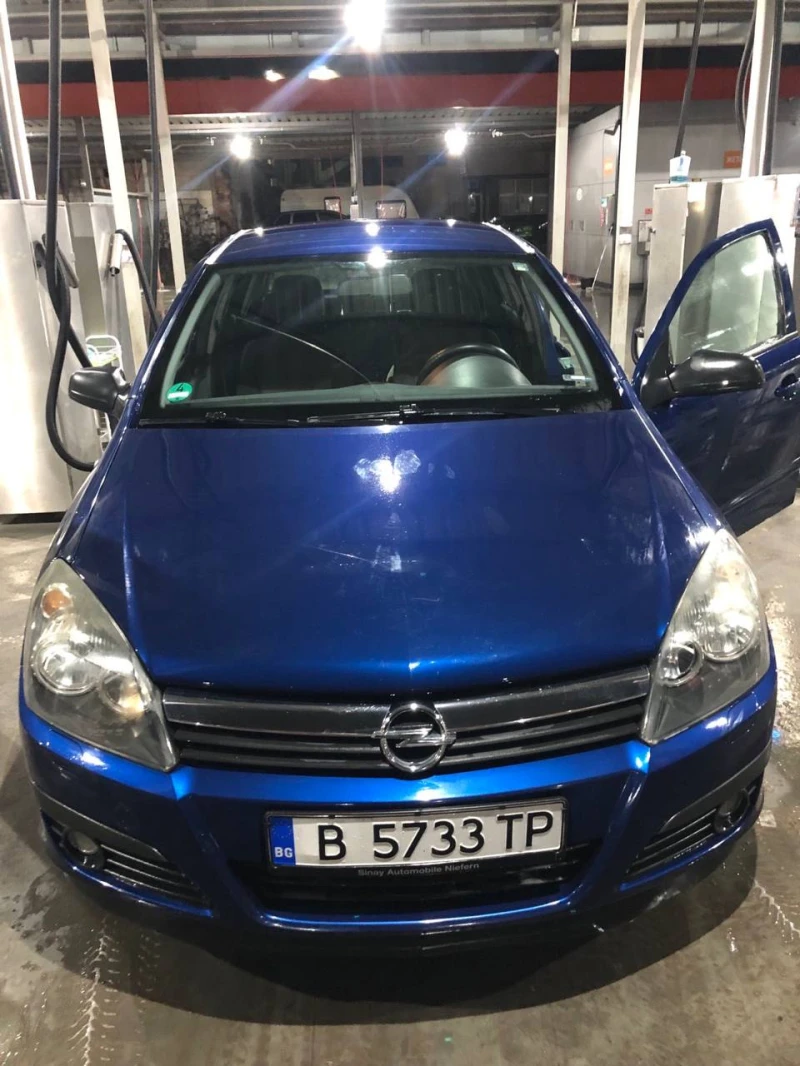 Opel Astra, снимка 2 - Автомобили и джипове - 49339152