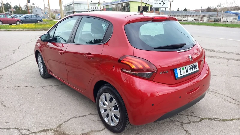 Peugeot 208 1, 0i 69к.с , снимка 5 - Автомобили и джипове - 49660879