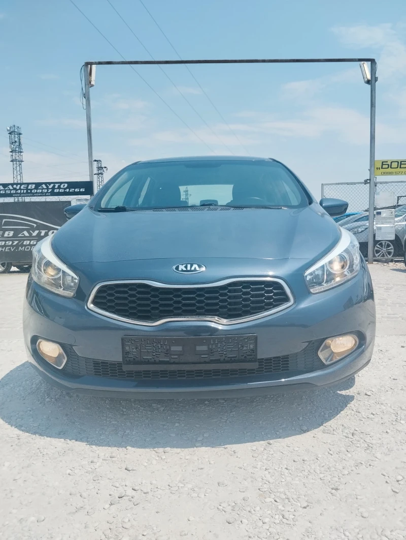 Kia Ceed 1.6 CRDI 128к.с., EURO 5, АВТОПИЛОТ, ПАРКТРОНИК , снимка 2 - Автомобили и джипове - 51043428