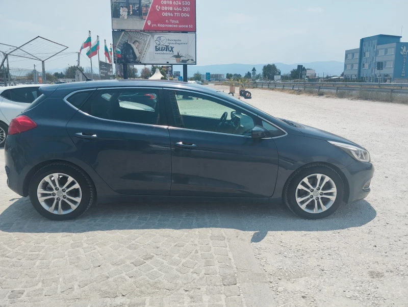 Kia Ceed 1.6 CRDI 128к.с., EURO 5, АВТОПИЛОТ, ПАРКТРОНИК , снимка 8 - Автомобили и джипове - 51043428