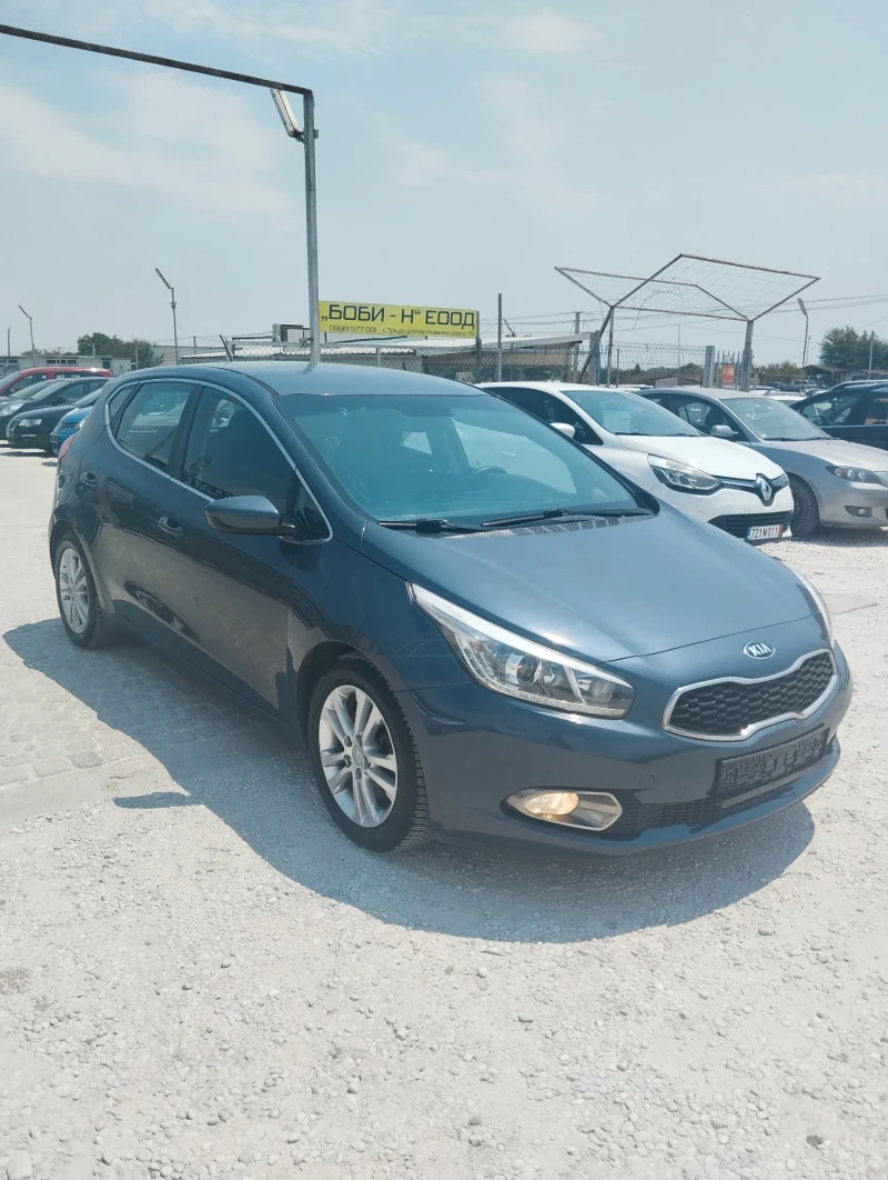 Kia Ceed 1.6 CRDI 128к.с., EURO 5, АВТОПИЛОТ, ПАРКТРОНИК , снимка 9 - Автомобили и джипове - 51043428