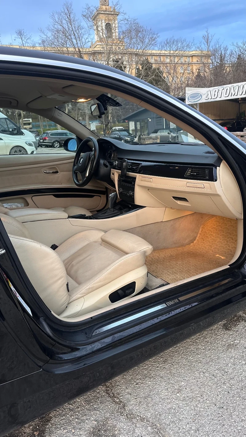 BMW 330 D, снимка 3 - Автомобили и джипове - 52748940