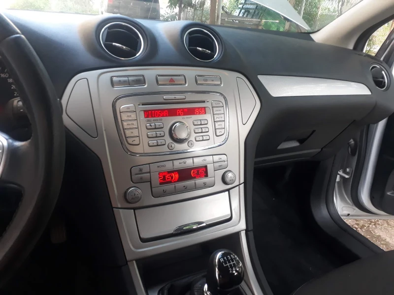 Ford Mondeo, снимка 3 - Автомобили и джипове - 52572268