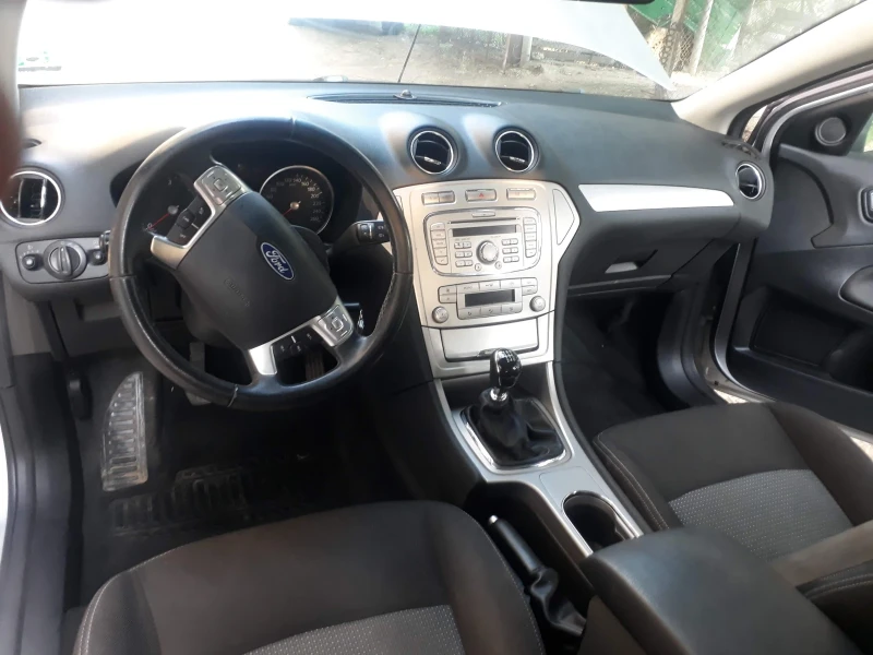Ford Mondeo, снимка 13 - Автомобили и джипове - 52572268