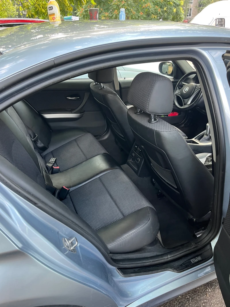 BMW 320 ER Reihe, снимка 8 - Автомобили и джипове - 52323098