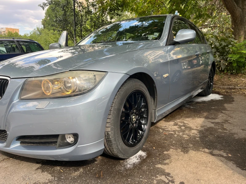 BMW 320 ER Reihe, снимка 3 - Автомобили и джипове - 52323098