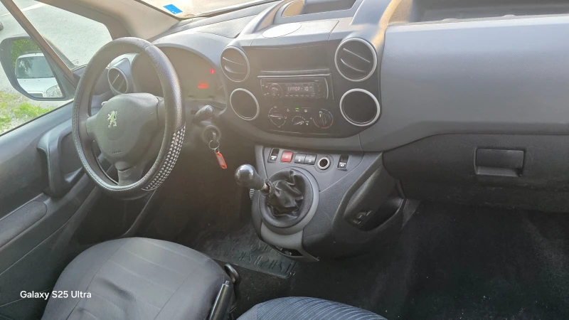 Peugeot Partner 1.6d, снимка 6 - Автомобили и джипове - 52869279