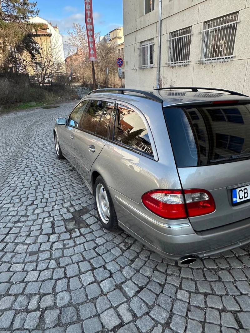 Mercedes-Benz E 320, снимка 13 - Автомобили и джипове - 53402593