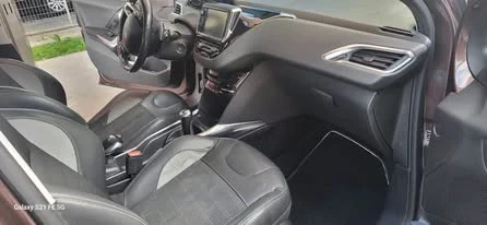 Peugeot 2008, снимка 8 - Автомобили и джипове - 53393747