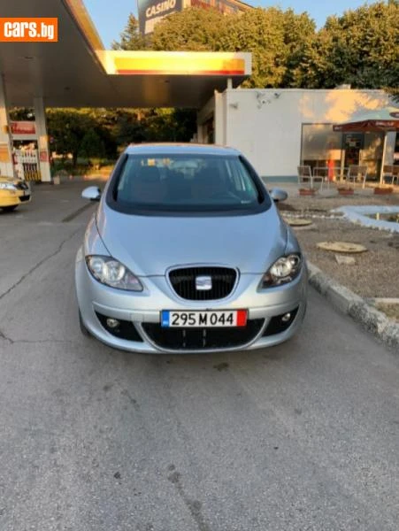 Seat Altea, снимка 15 - Автомобили и джипове - 54003355