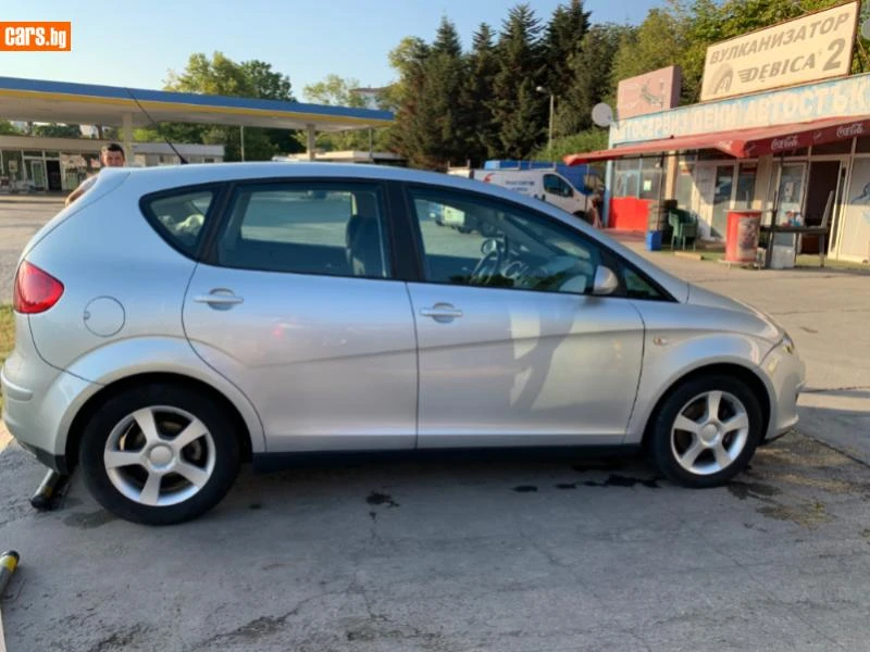 Seat Altea, снимка 9 - Автомобили и джипове - 54003355