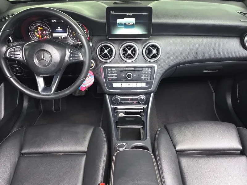 Mercedes-Benz A 200, снимка 13 - Автомобили и джипове - 55091050
