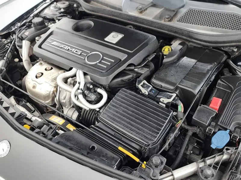Mercedes-Benz A45 AMG 4Matic, снимка 6 - Автомобили и джипове - 55830327