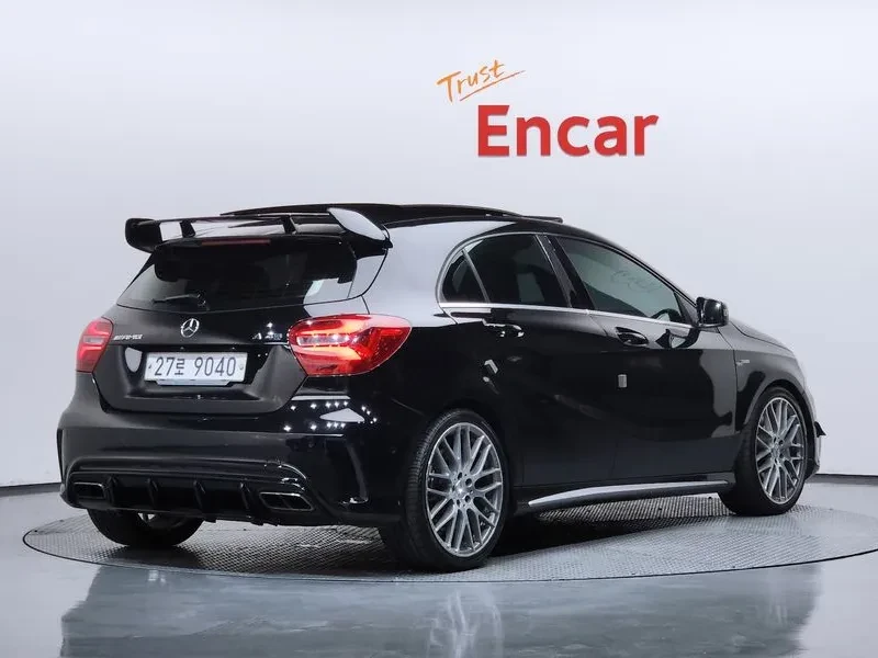 Mercedes-Benz A45 AMG 4Matic, снимка 2 - Автомобили и джипове - 55830327