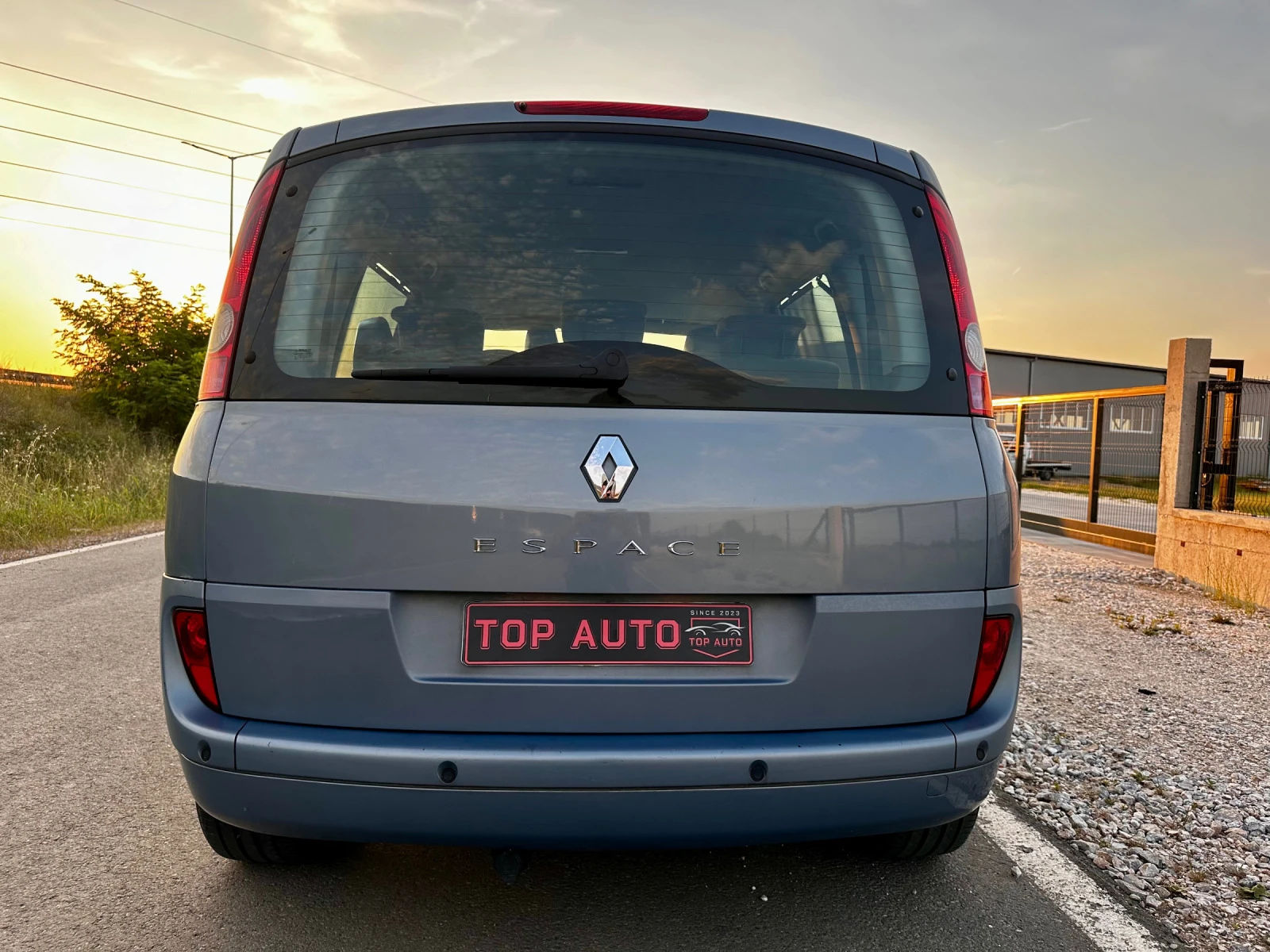 Renault Espace INITIALE PARIS/3.0dCi/NAVI/AUTOMATIC/MEMORY - изображение 4