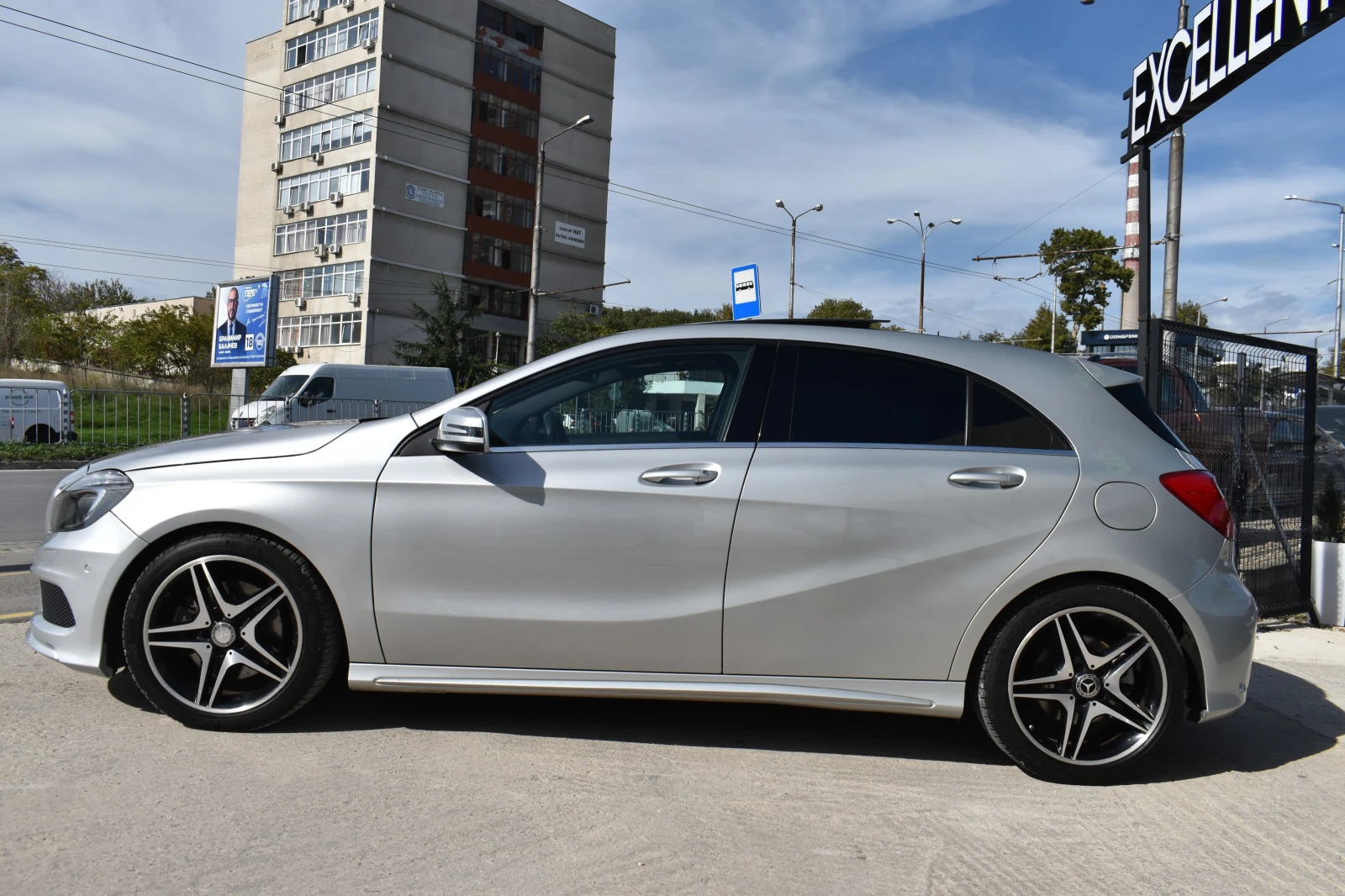 Mercedes-Benz A 250 AMG* 4x4* PANORAMA - изображение 3