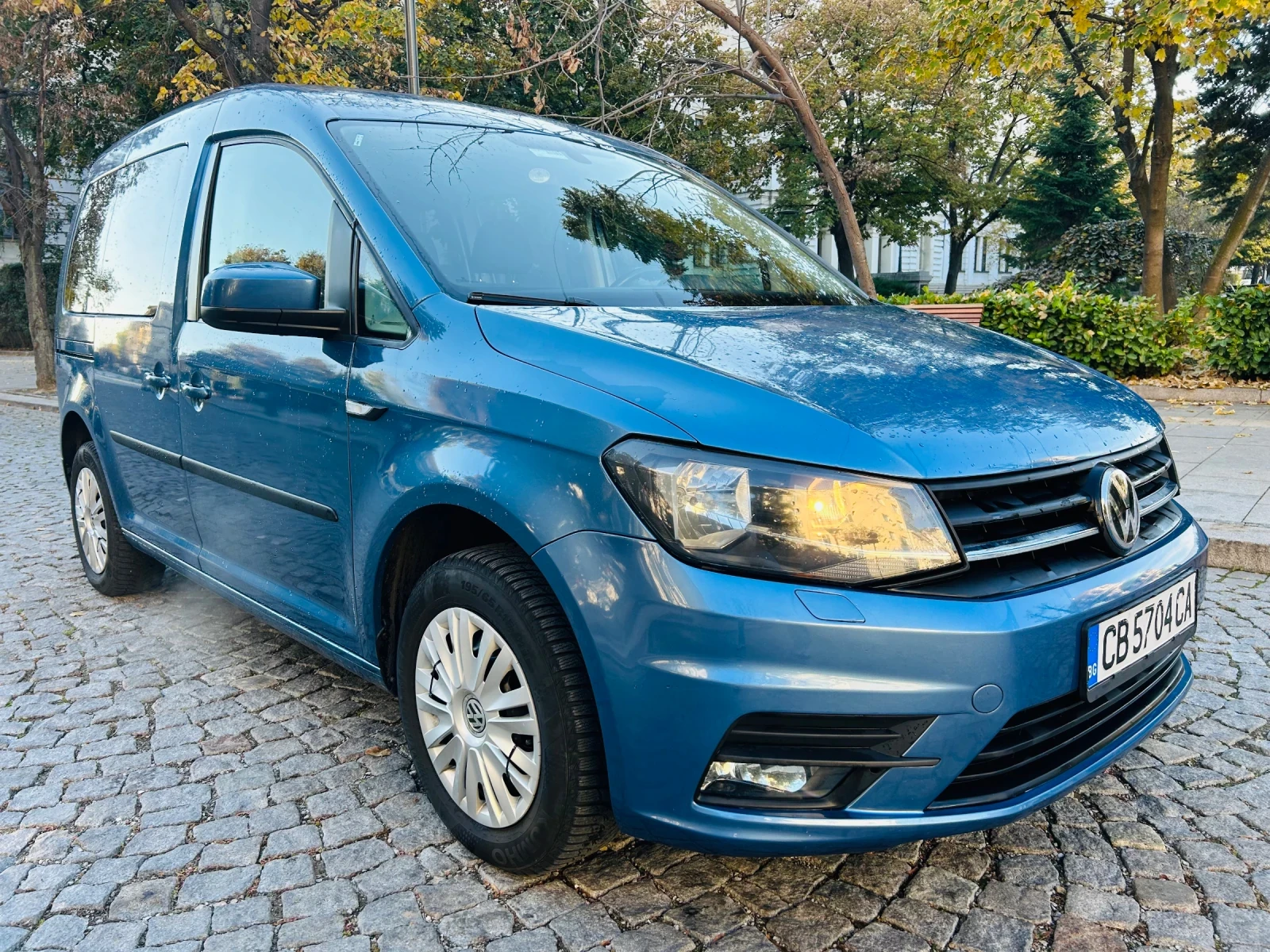 VW Caddy 1.4 i ТGI - изображение 4