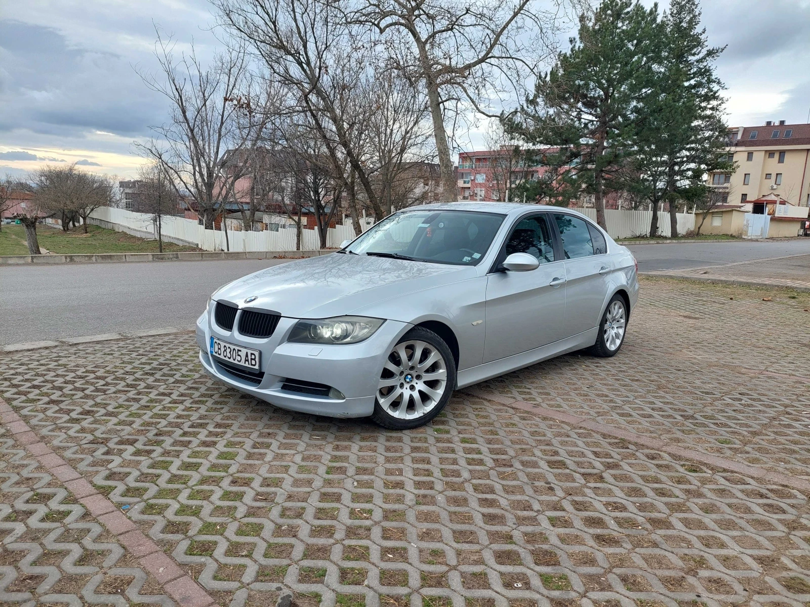 BMW 330 I + ГАЗ.ИНЖ BRC - изображение 3