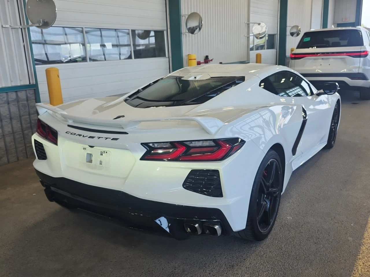Chevrolet Corvette * 3LT* CARFAX* АВТОФИНАНСИРАНЕ*  - изображение 3