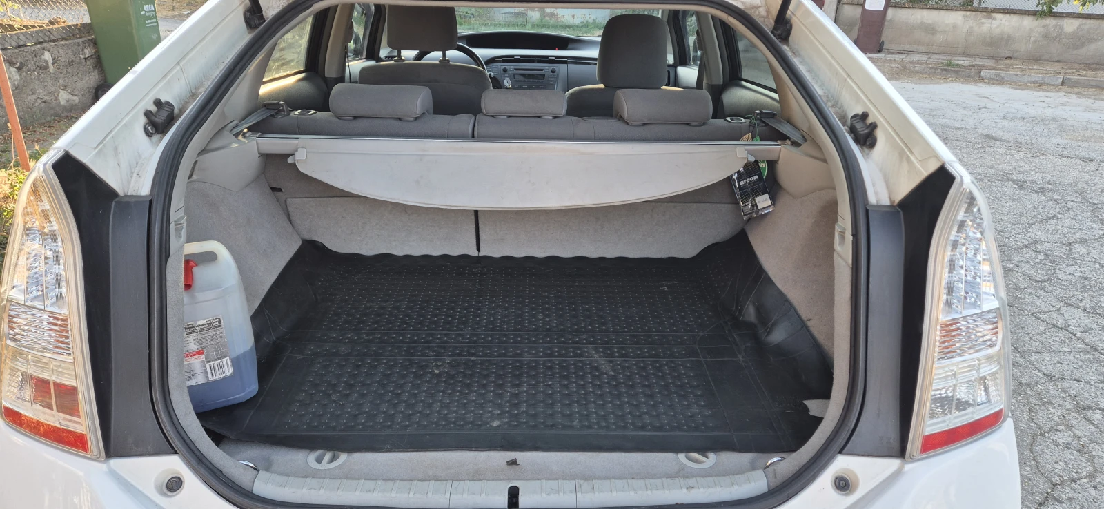 Toyota Prius  - изображение 9