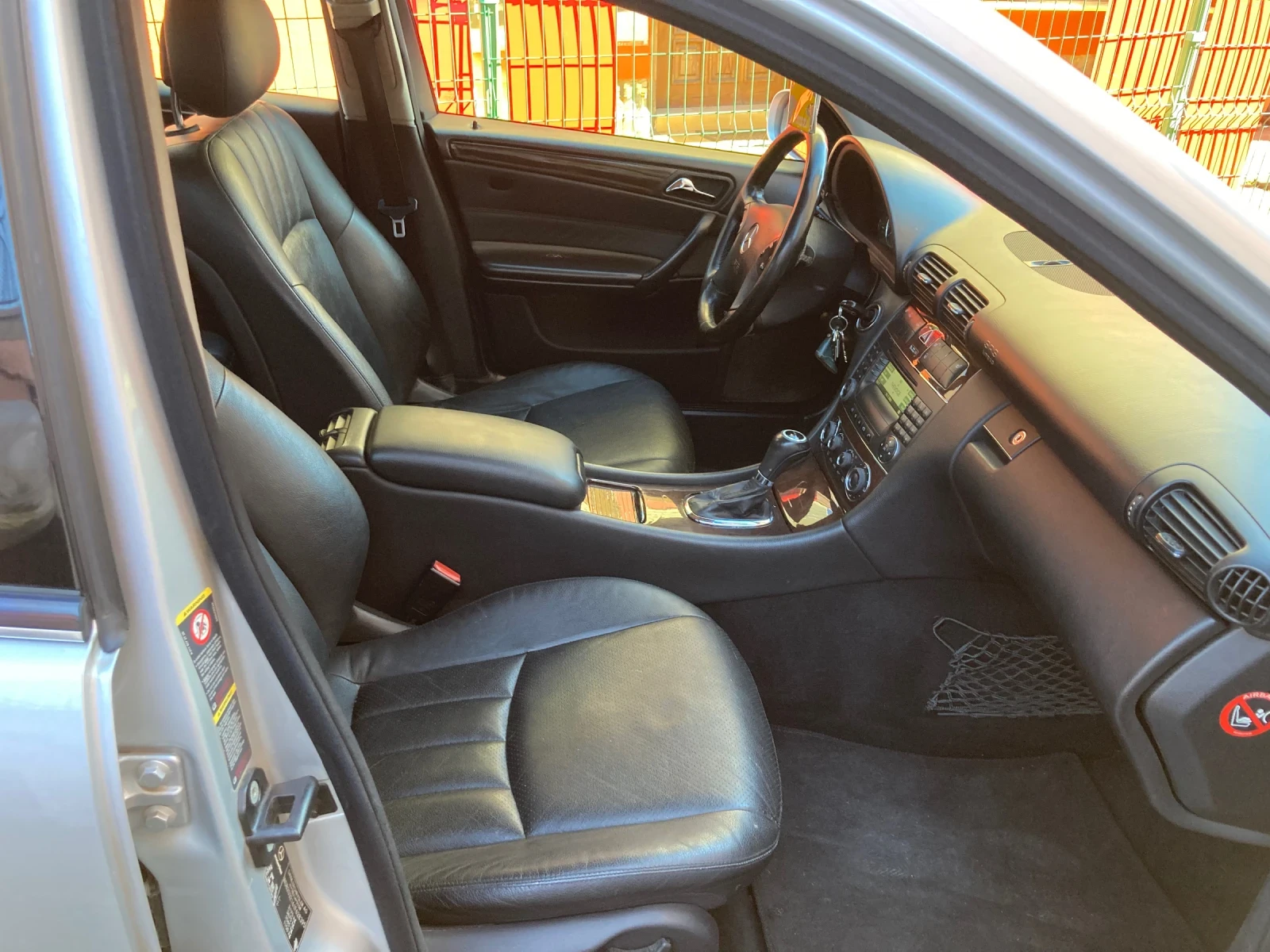 Mercedes-Benz C 270 2.7Automatic - изображение 9