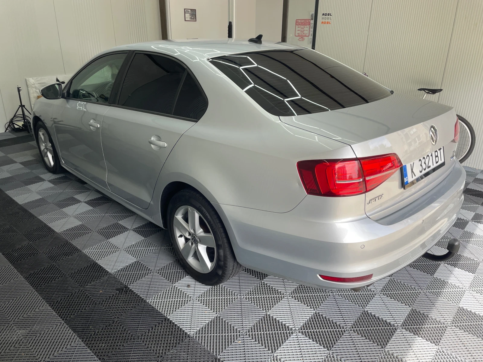 VW Jetta 2.0TDI EURO6 - изображение 4