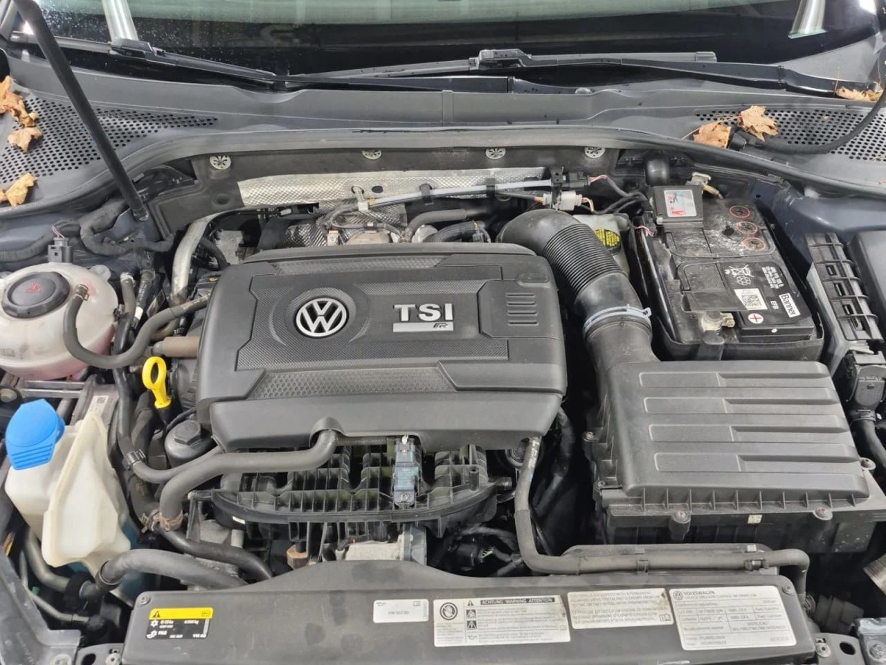 VW Golf R *  *    *   *  | Mobile.bg   17