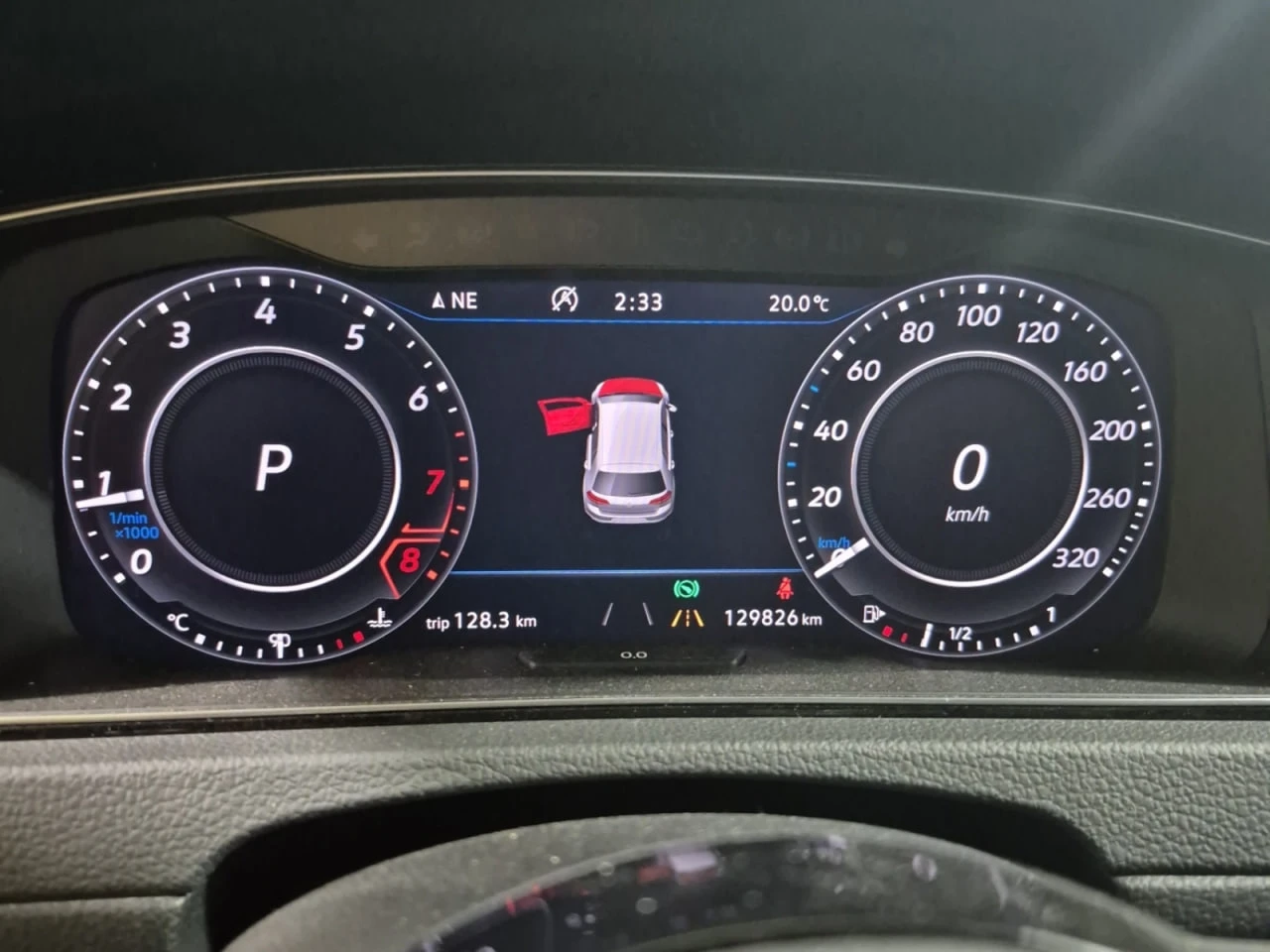 VW Golf R *  *    *   *  | Mobile.bg   10