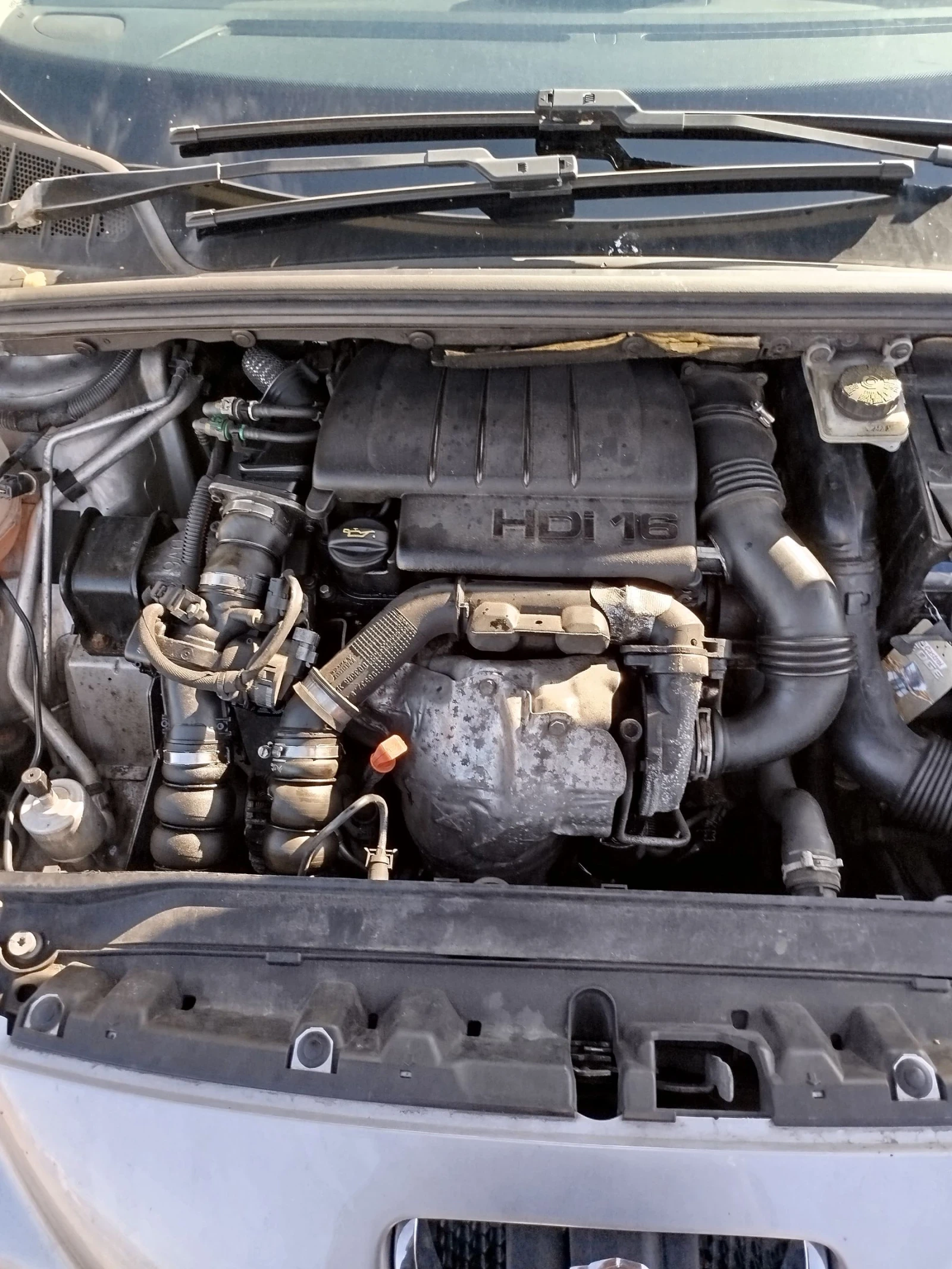 Peugeot 308 1.6 HDI - изображение 3