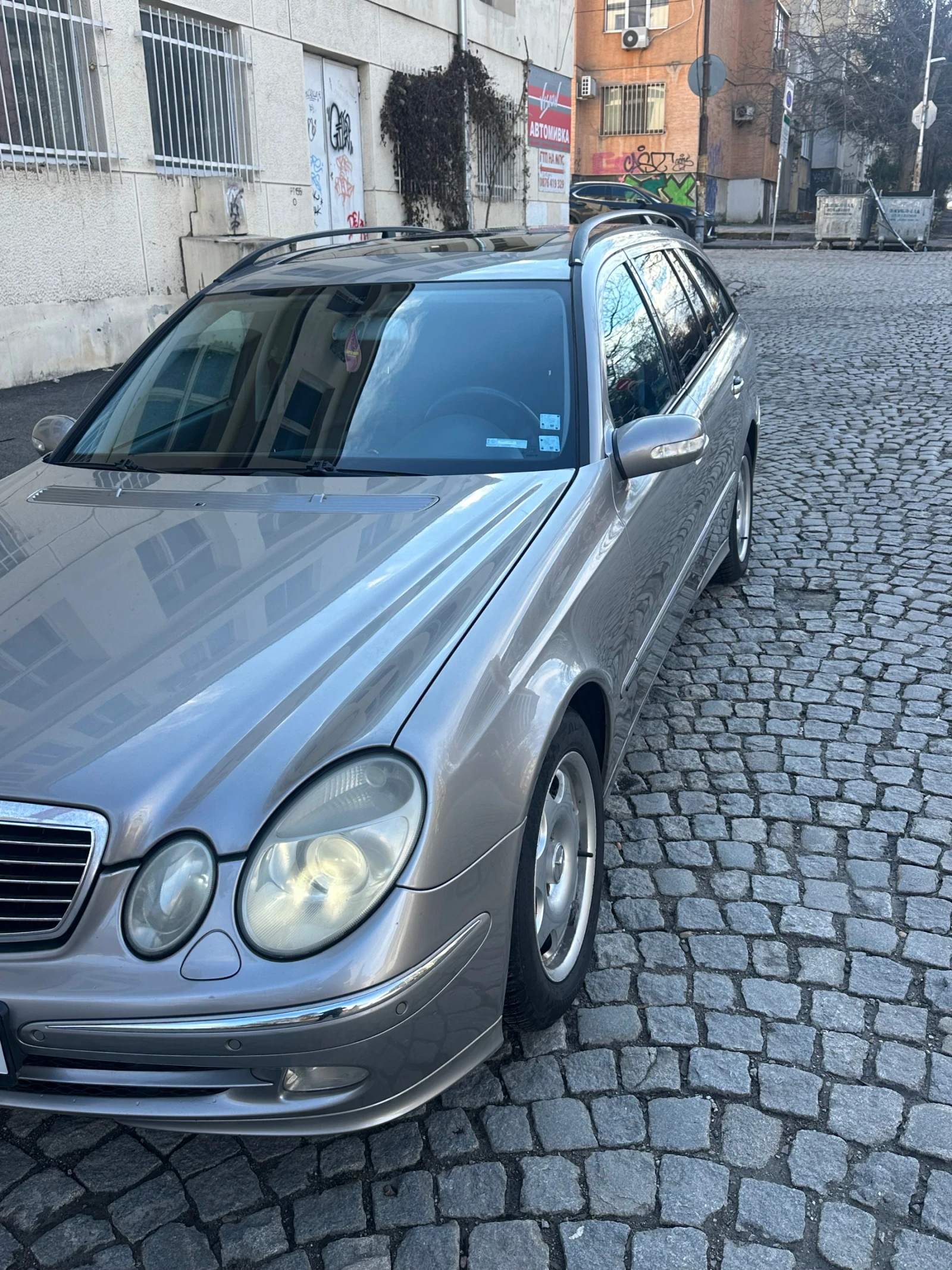 Mercedes-Benz E 320  - изображение 2