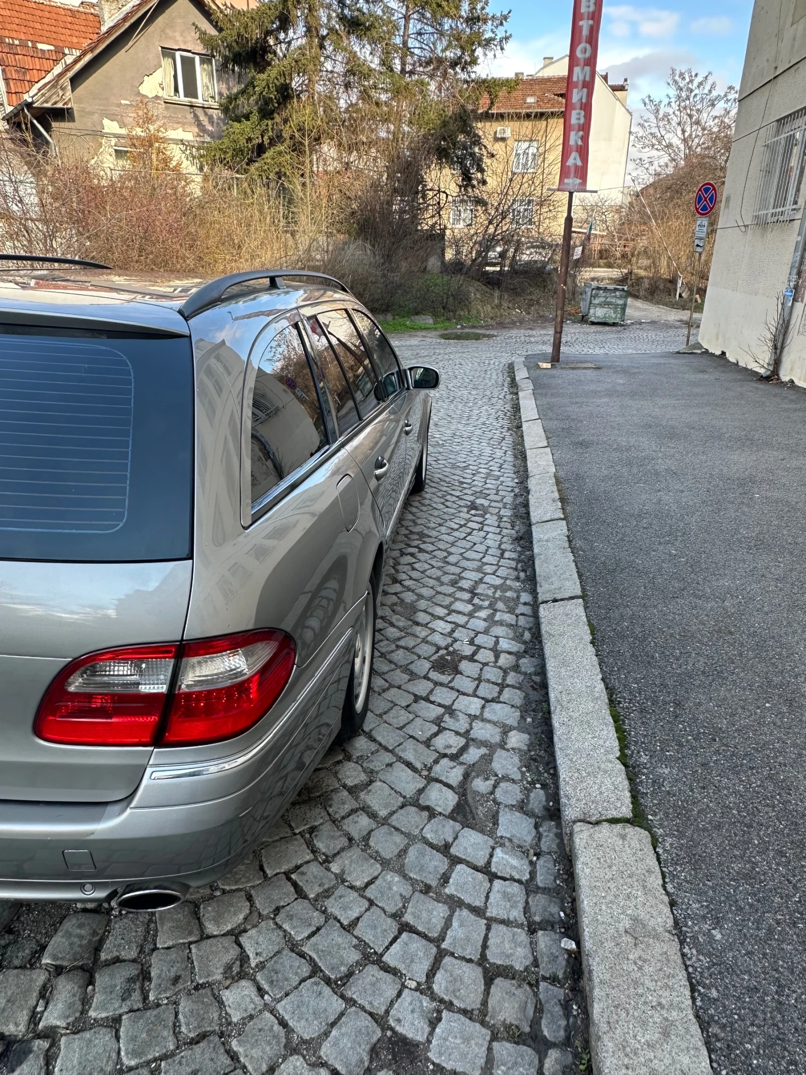 Mercedes-Benz E 320  - изображение 5