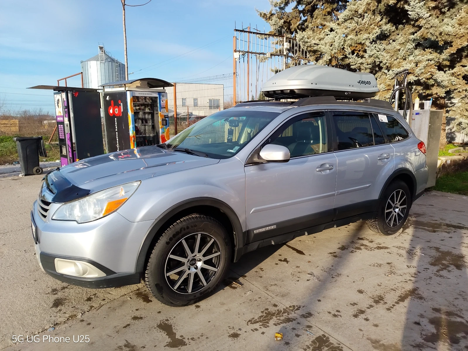 Subaru Outback, снимка 16 - Автомобили и джипове - 53610937