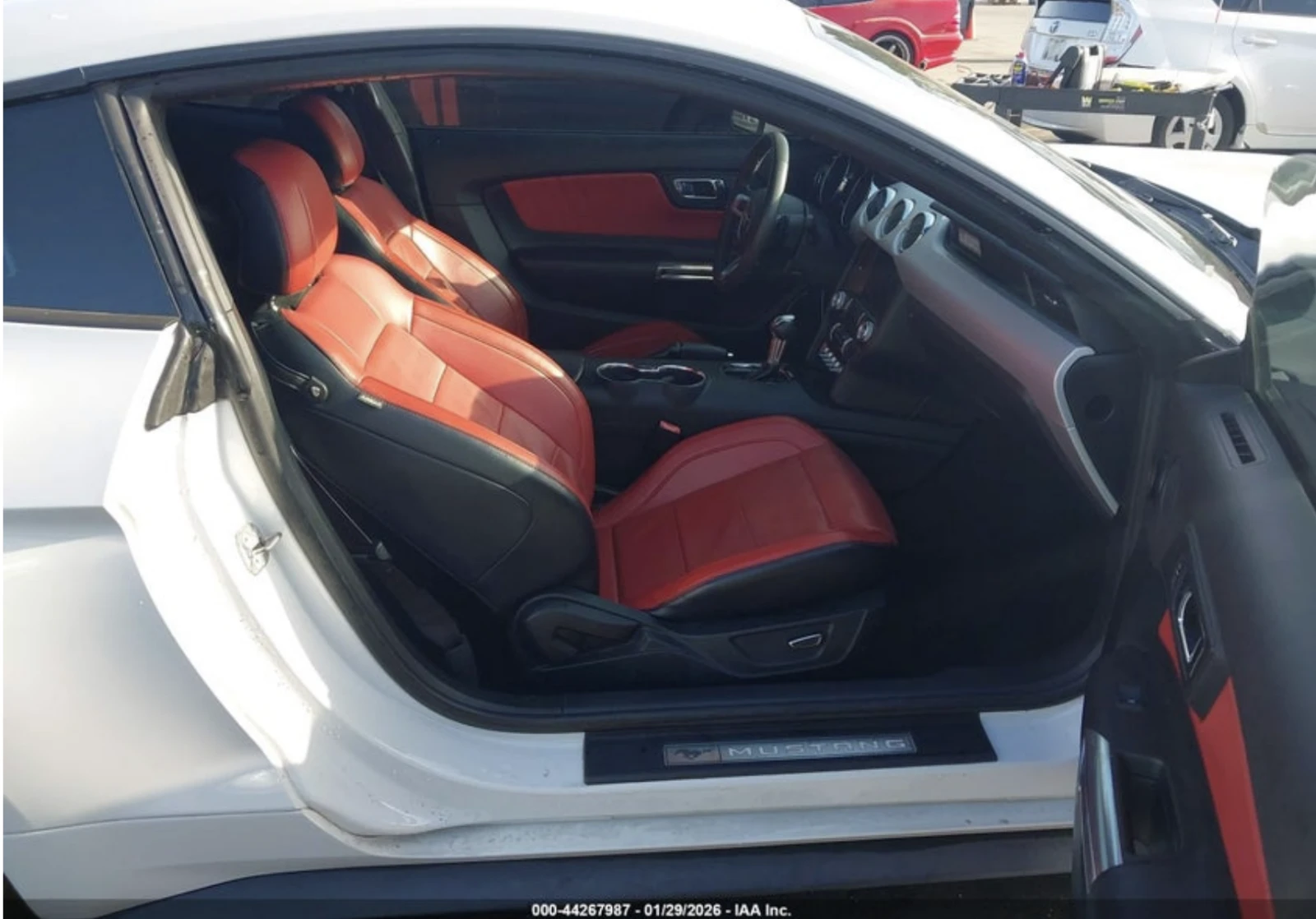 Ford Mustang АВТОКРЕДИТ* ЦЕНА БЕЗ АНАЛОГ* , снимка 5 - Автомобили и джипове - 53721781