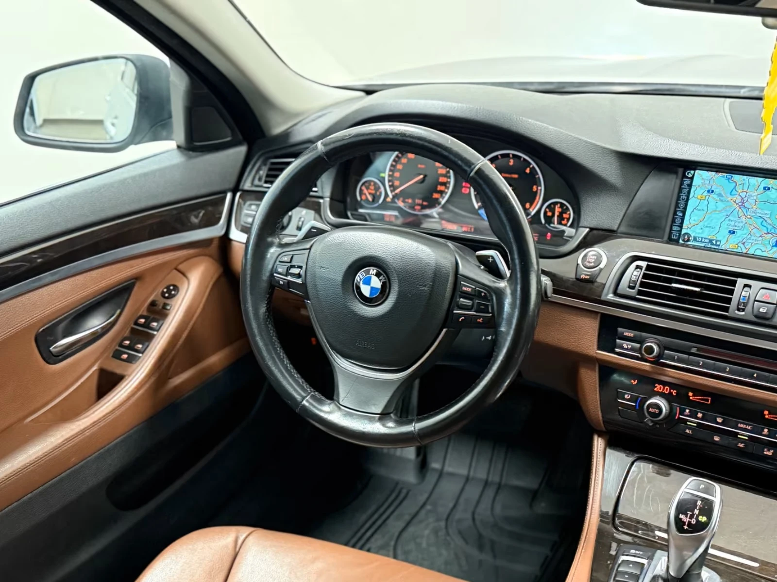 BMW 530 204к.с 360 СМЕНЕНИ ВЕРИГИ, снимка 12 - Автомобили и джипове - 53784019