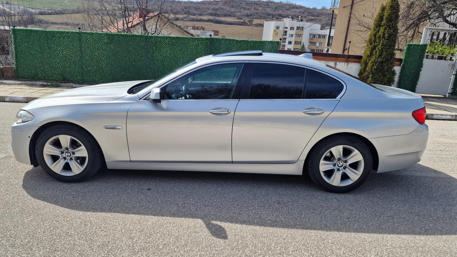 BMW 530 204к.с 360 СМЕНЕНИ ВЕРИГИ, снимка 5 - Автомобили и джипове - 53784019