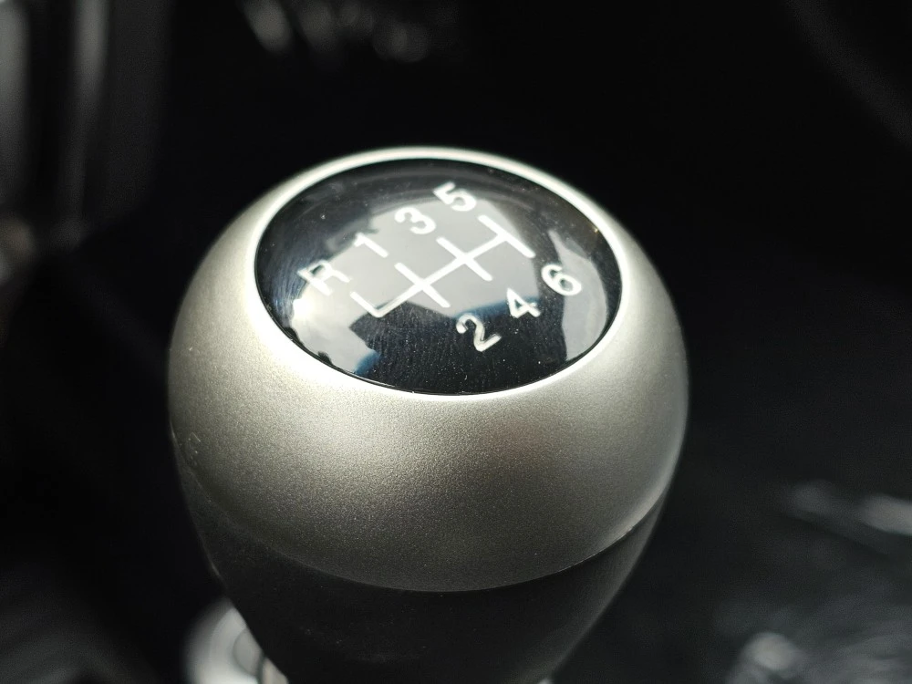 KGM Tivoli 1.5 GDI-Turbo НОВ, снимка 9 - Автомобили и джипове - 53934635