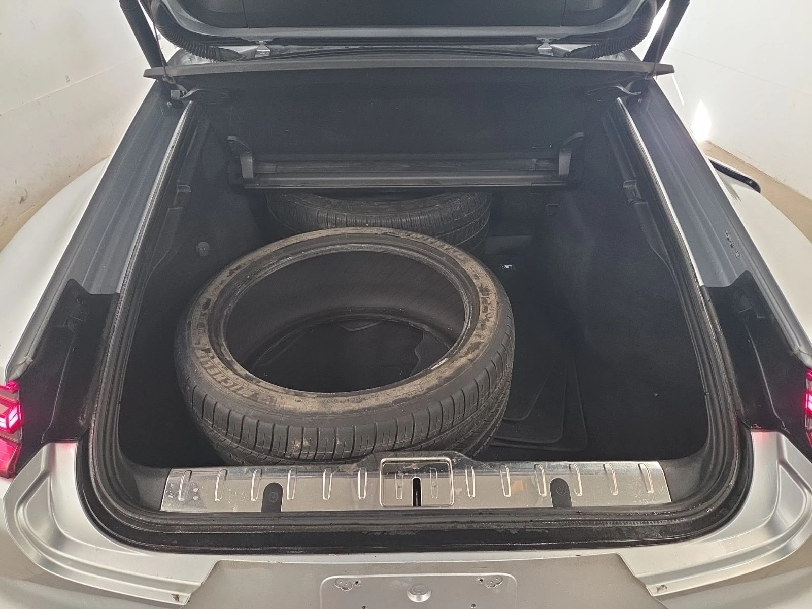 Porsche Panamera 4S АВТО КРЕДИТ, снимка 5 - Автомобили и джипове - 53963783