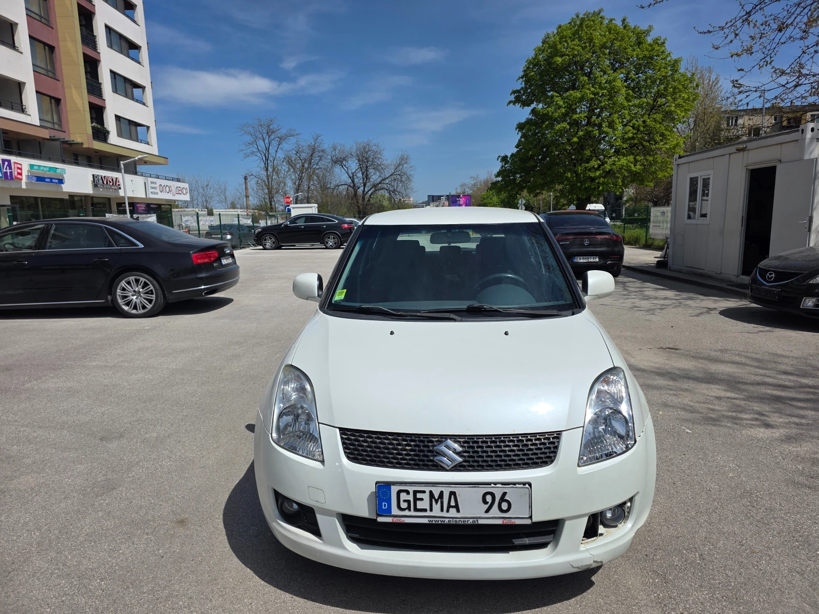 Suzuki Swift 1.3 4х4, снимка 2 - Автомобили и джипове - 54227739