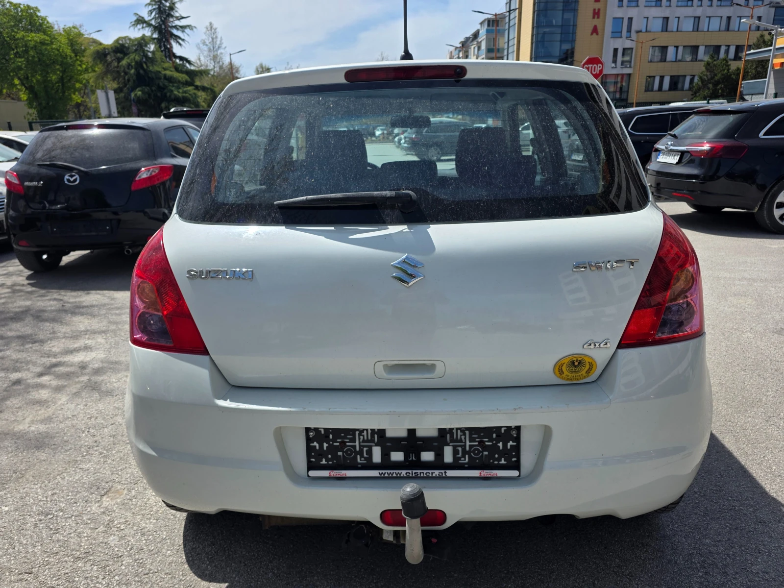 Suzuki Swift 1.3 4х4, снимка 6 - Автомобили и джипове - 54227739