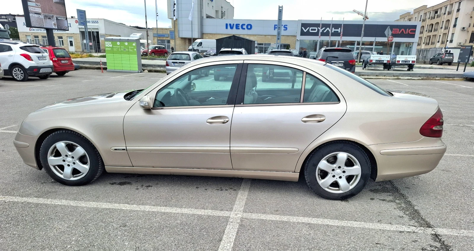 Mercedes-Benz C 200 Cdi   W211  Clasic, снимка 5 - Автомобили и джипове - 54279913