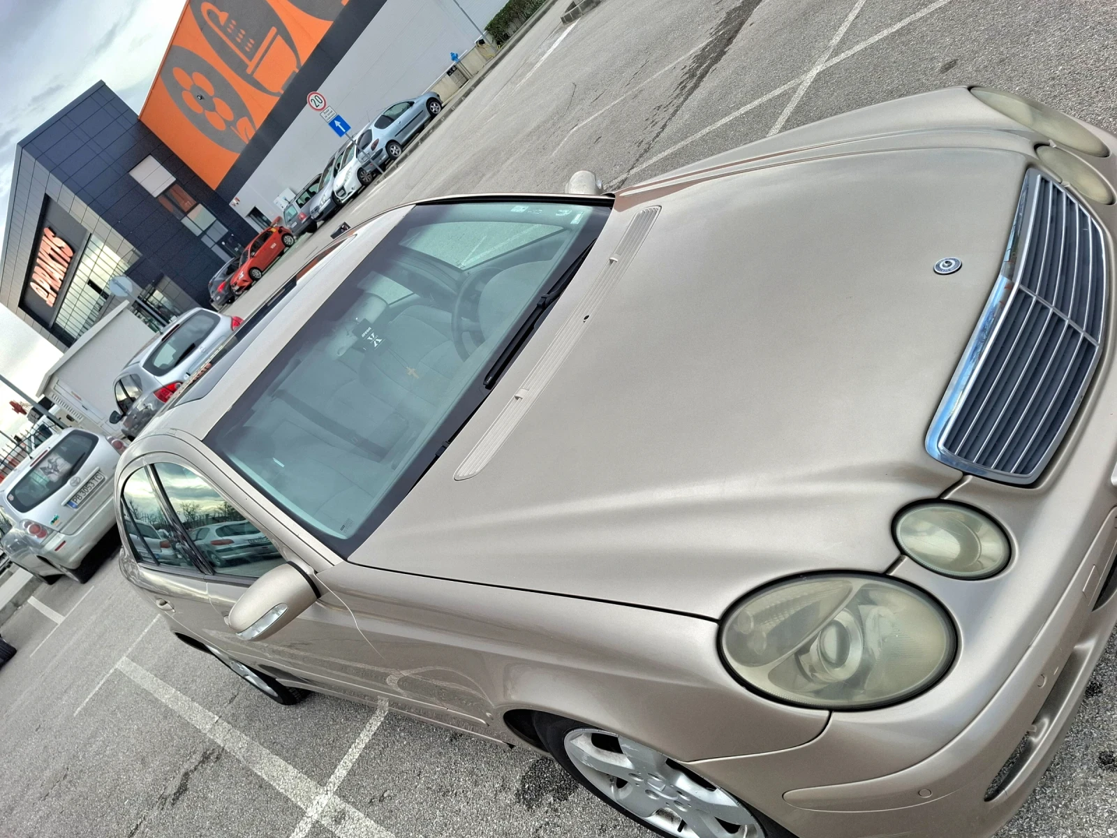 Mercedes-Benz C 200 Cdi   W211  Clasic, снимка 2 - Автомобили и джипове - 54279913